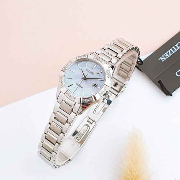 New Citizen Silver Princess 28mm Watch! BEAUTIFUL! main image 4